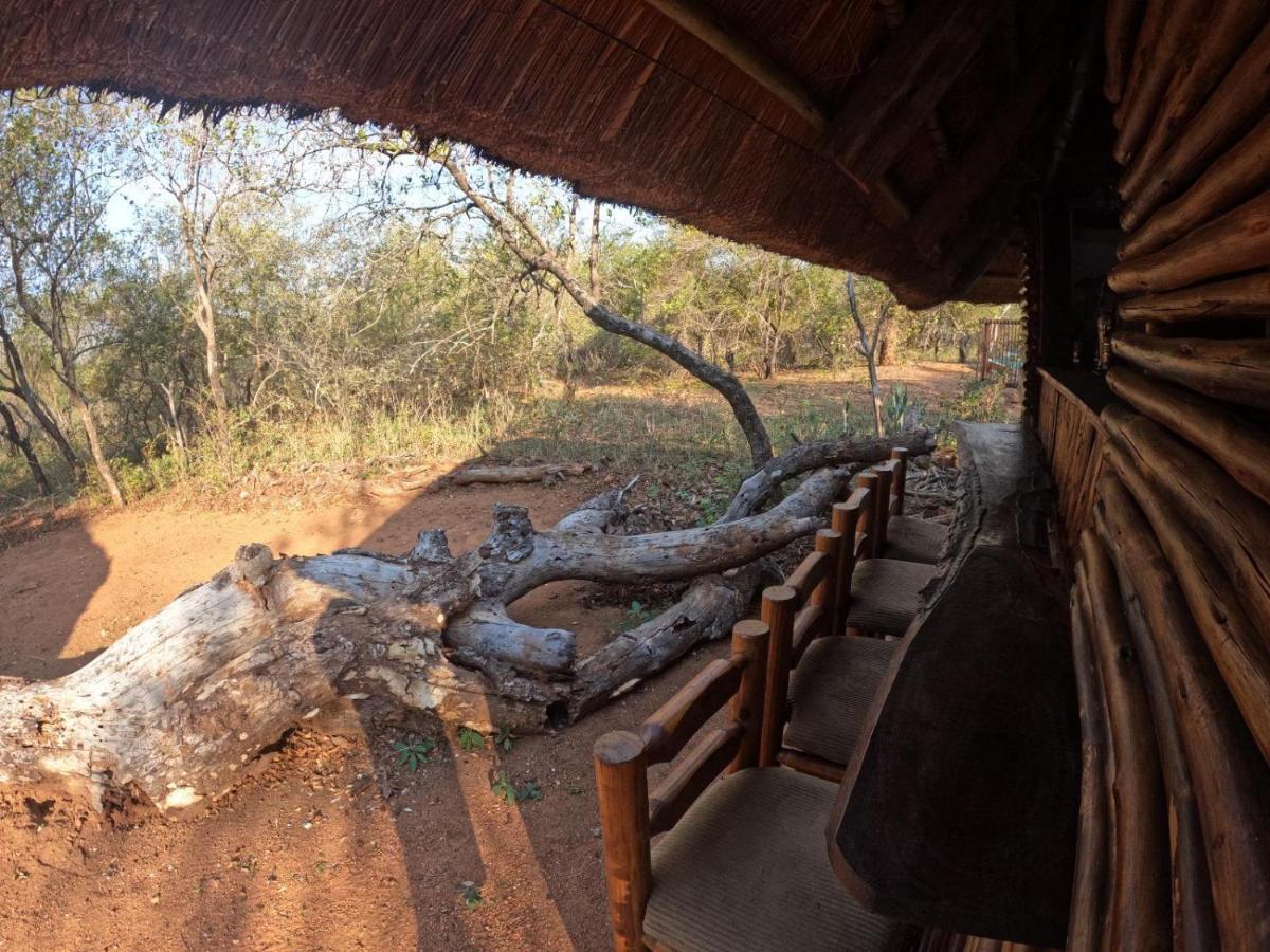 South Safari Lodge Marloth Park Exterior photo